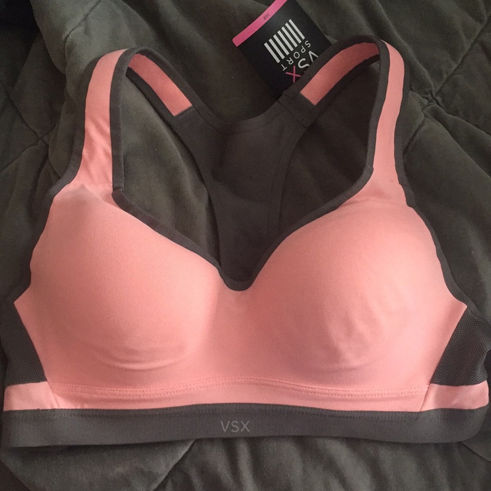 NEW! Victoria Secret Sports Bra